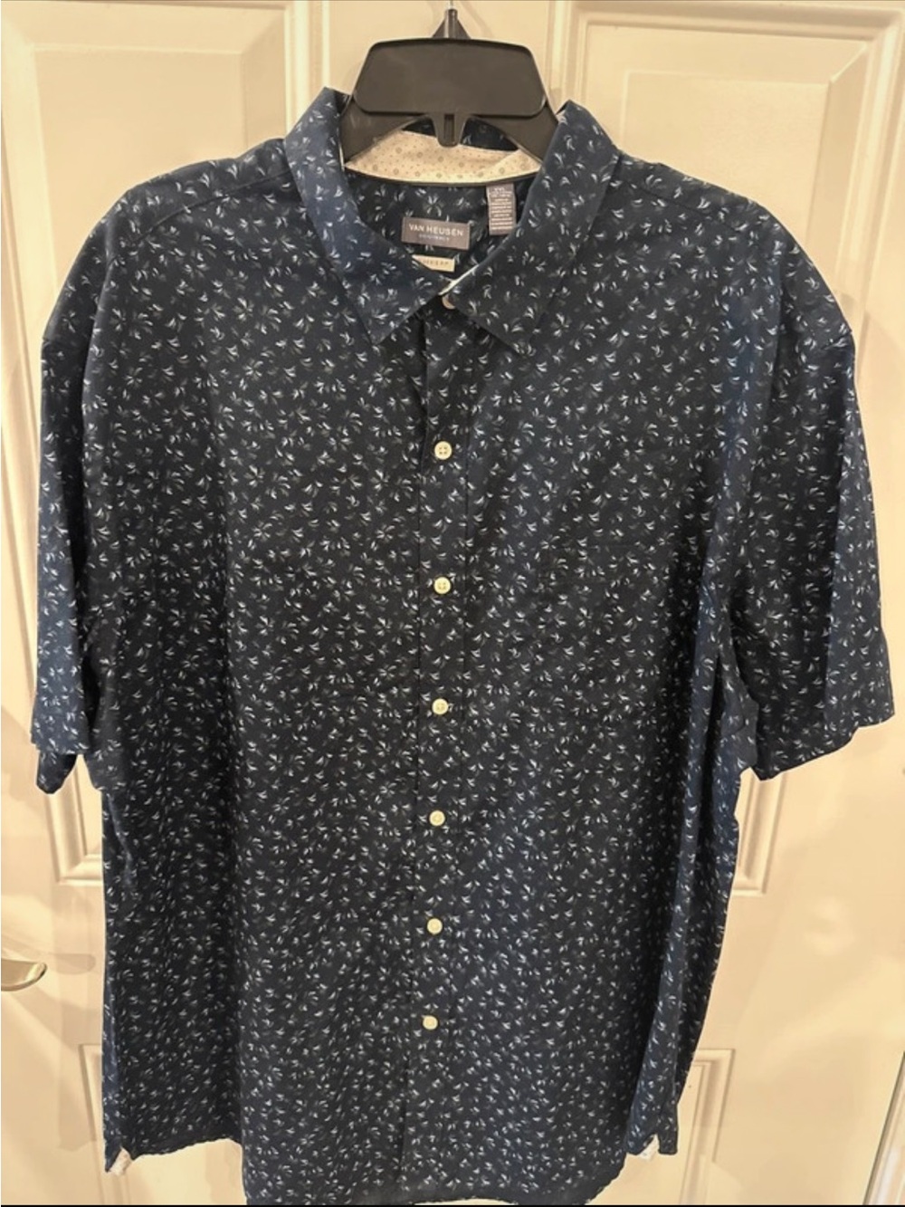 Van Heusen Dark Blue Short-Sleeve Button-Down Shirt with Micro Print